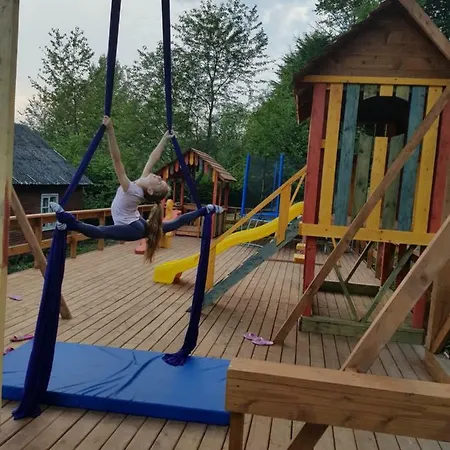 Карпати Guest house Staryy Kropivnik